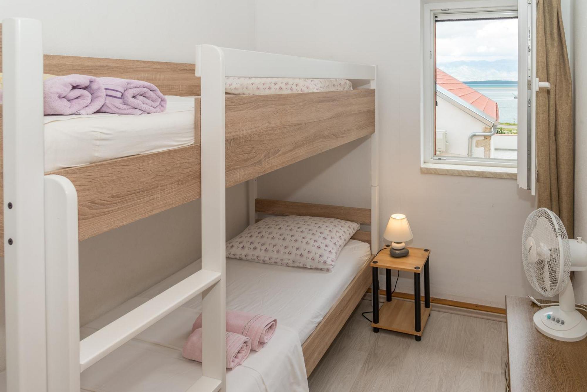 Apartmani Danijel Нин Экстерьер фото