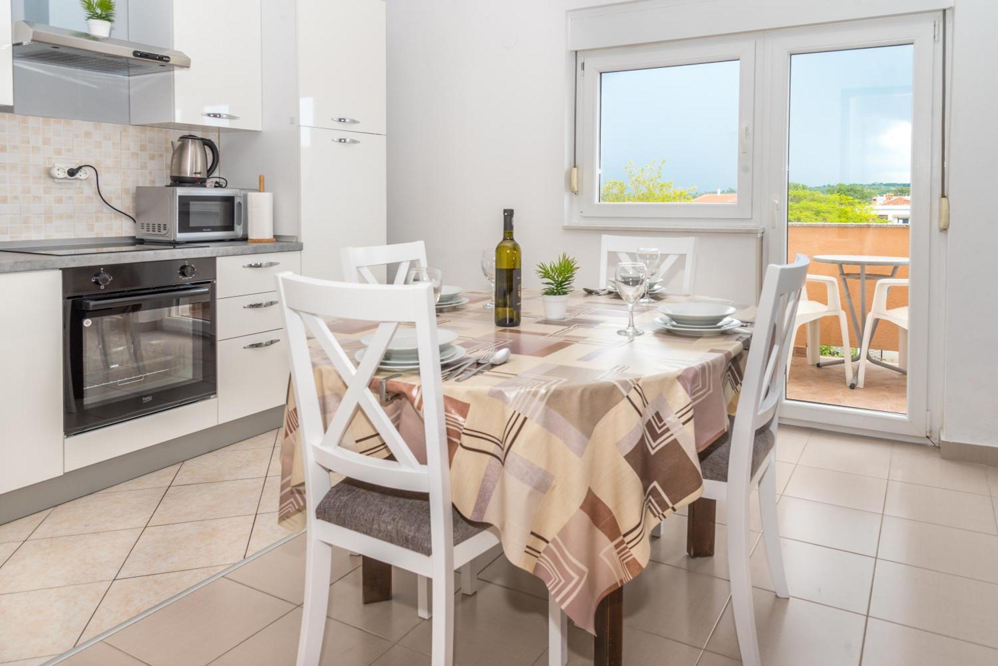 Apartmani Danijel Нин Экстерьер фото