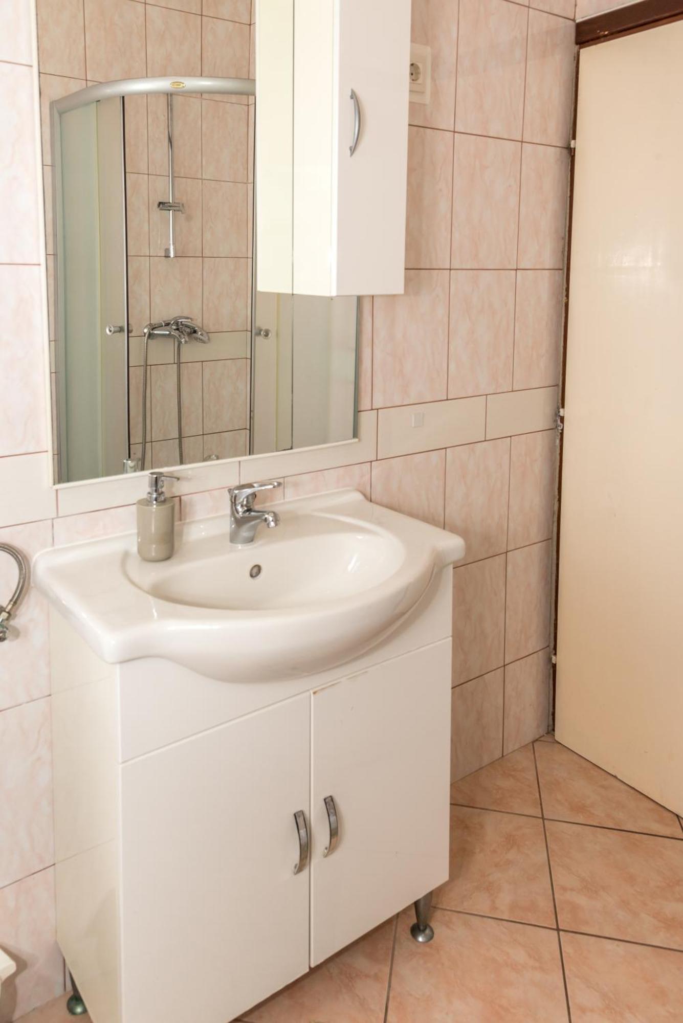 Apartmani Danijel Нин Экстерьер фото